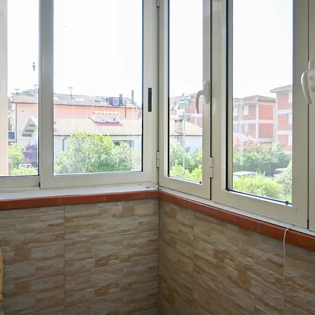 Apartment Pisa - Pine By The Sea Pisa Flat *